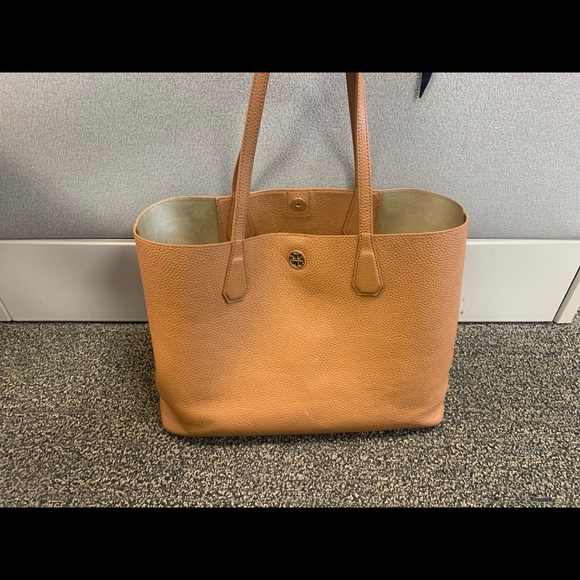 Tory Burch Perry tote - Picture 2 of 3